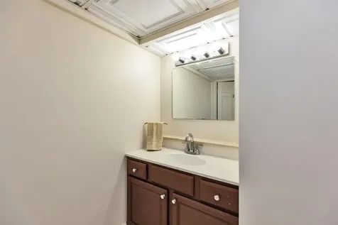 3 Foundry Street Amherst NH 03031