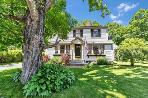 3 Foundry Street Amherst NH 03031