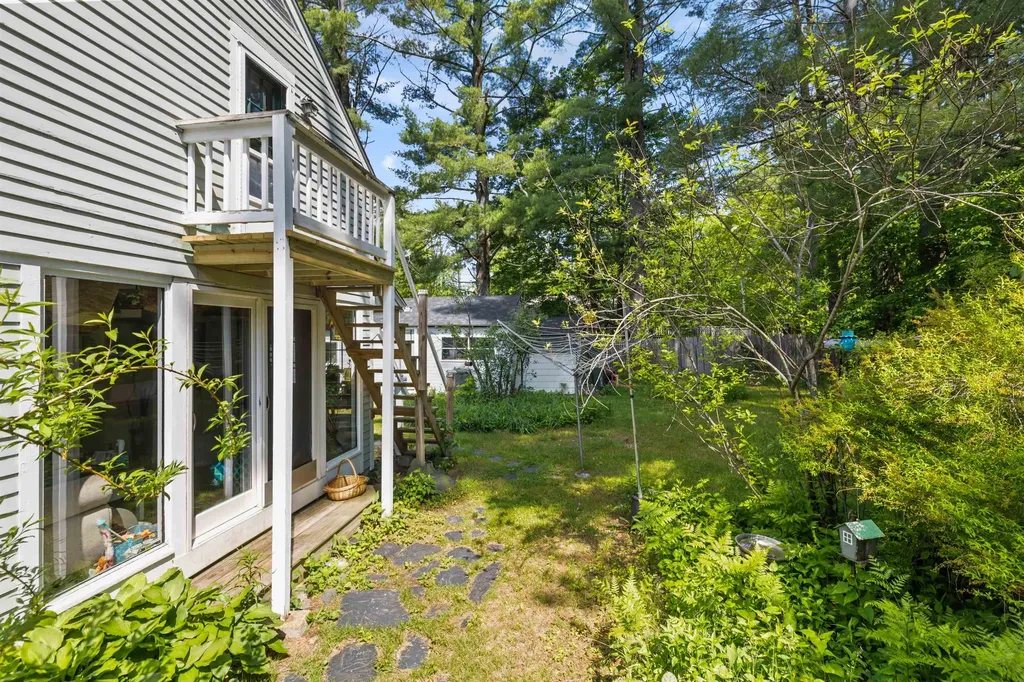 37 Robin Street Franklin NH 03235