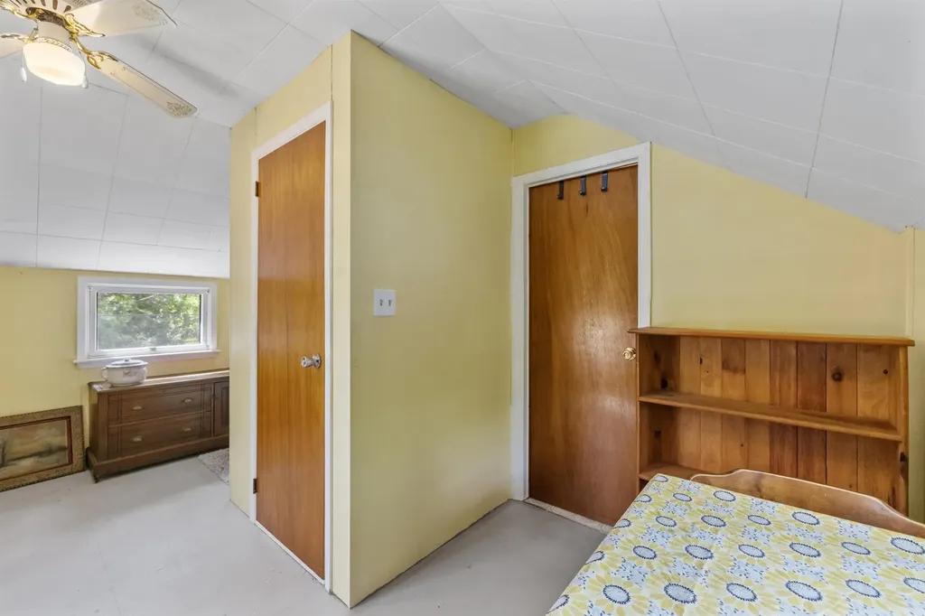37 Robin Street Franklin NH 03235
