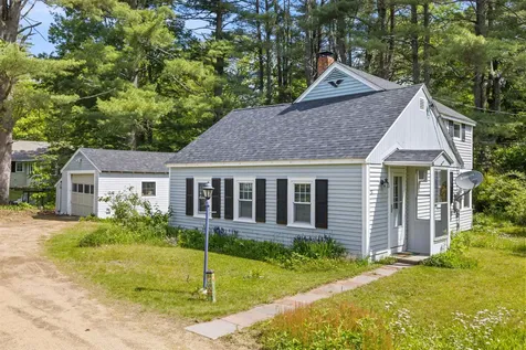 37 Robin Street Franklin NH 03235