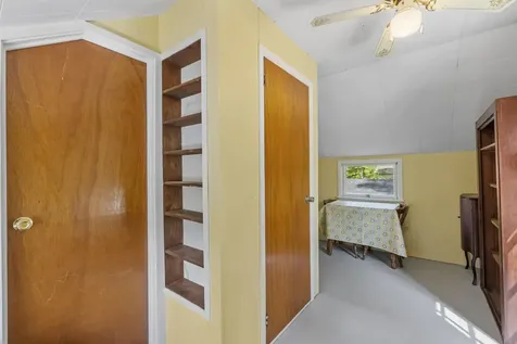 37 Robin Street Franklin NH 03235