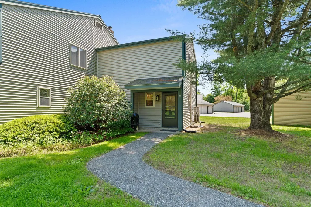 14 Hideaway Lane Williston VT 05495