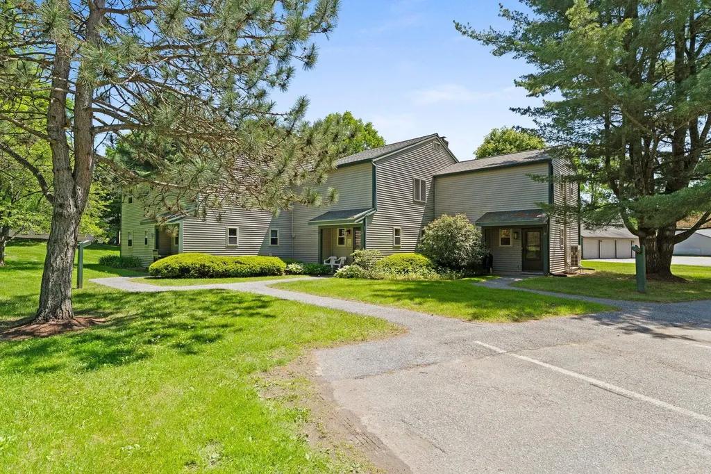 14 Hideaway Lane Williston VT 05495