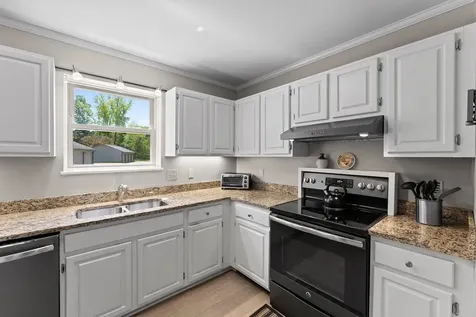 14 Hideaway Lane Williston VT 05495