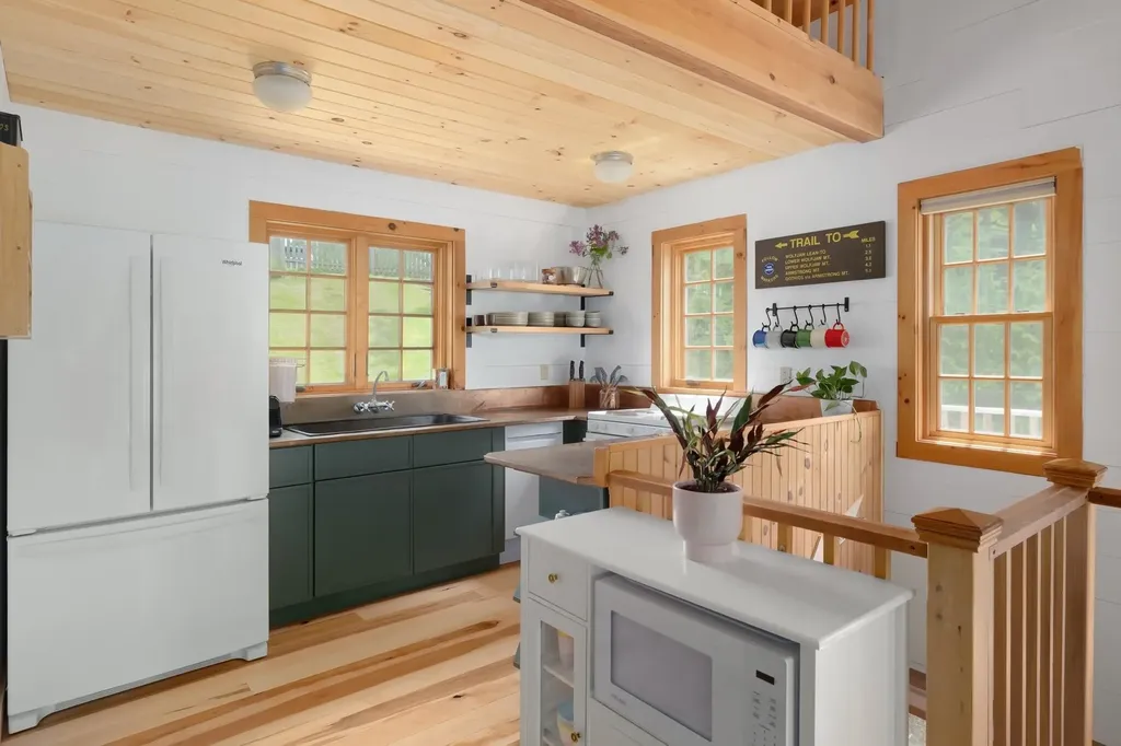 256 Lakeside Lane Addison VT 05491