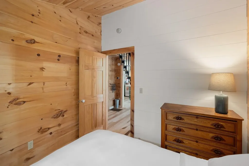 256 Lakeside Lane Addison VT 05491