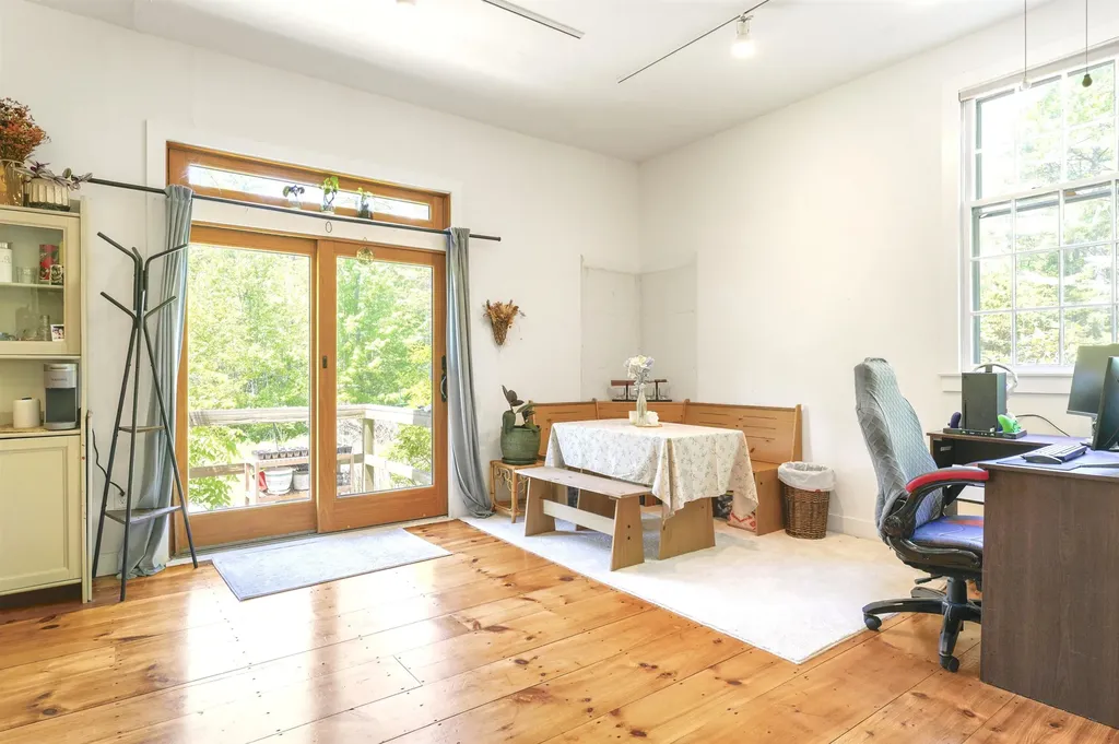 263 Elm Hill Road Peterborough NH 03458