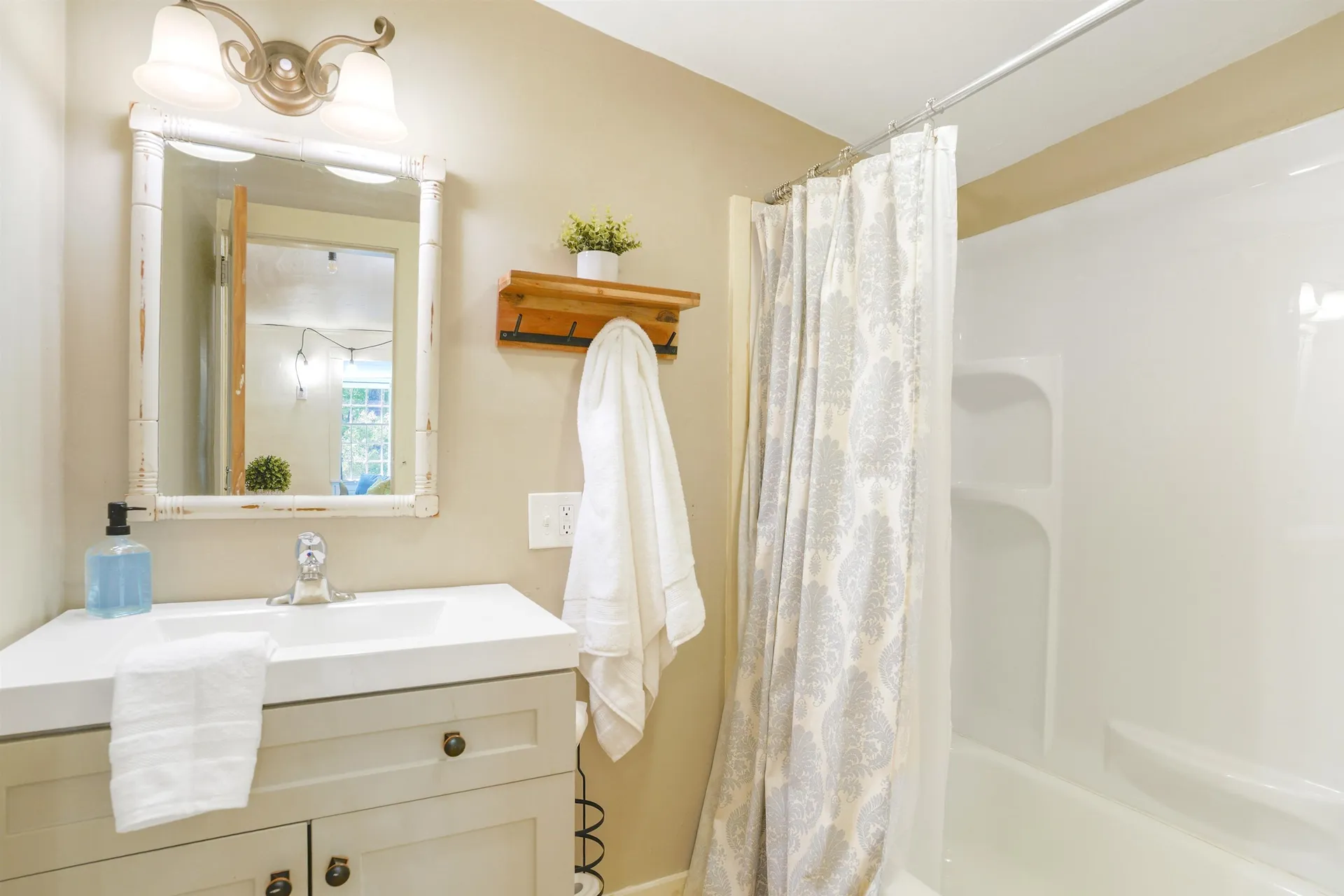 263 Elm Hill Road Peterborough NH 03458