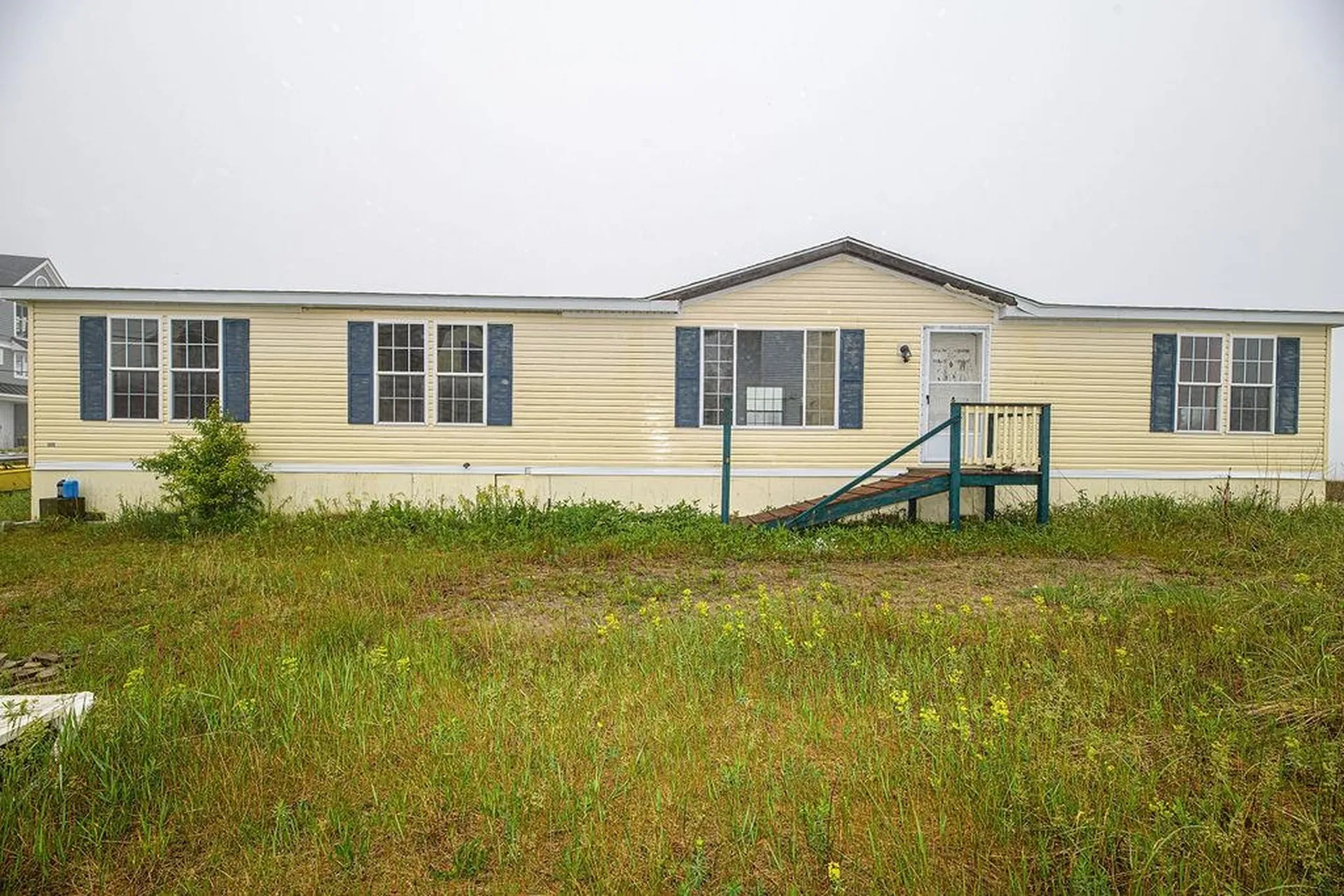 19/22 River Street Seabrook NH 03874