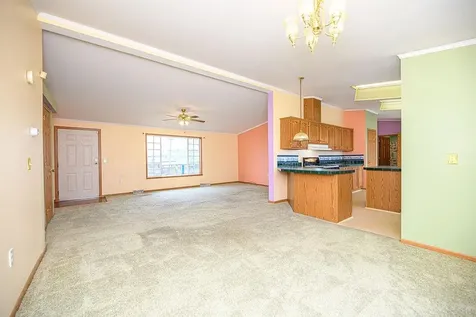 19/22 River Street Seabrook NH 03874