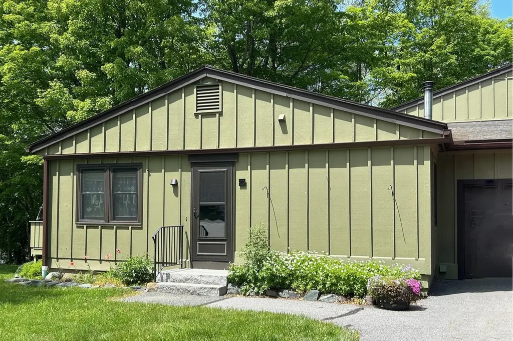 23 Pleasant Street Lebanon NH 03784