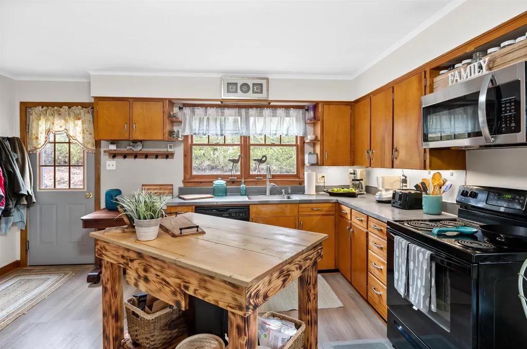 10 Hersey Drive Barre City VT 05641