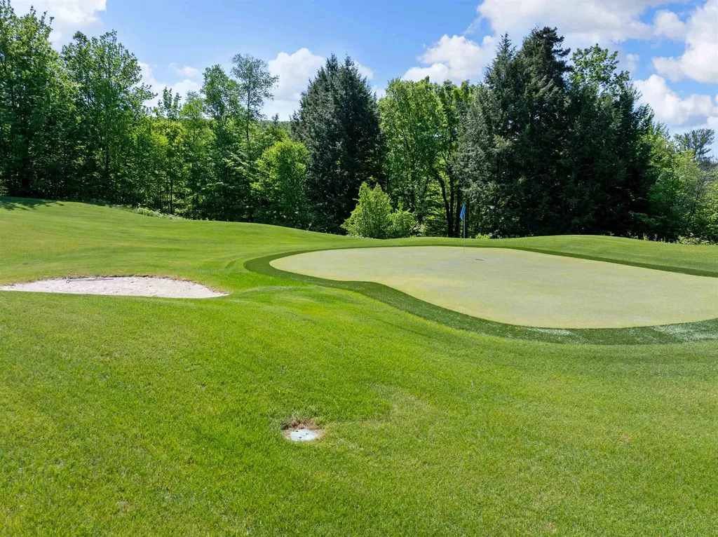 151 Brock Hill Road Bridgewater NH 03222