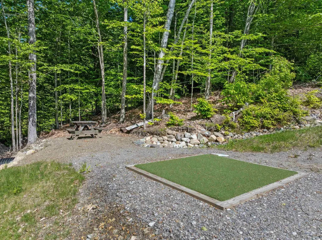 151 Brock Hill Road Bridgewater NH 03222