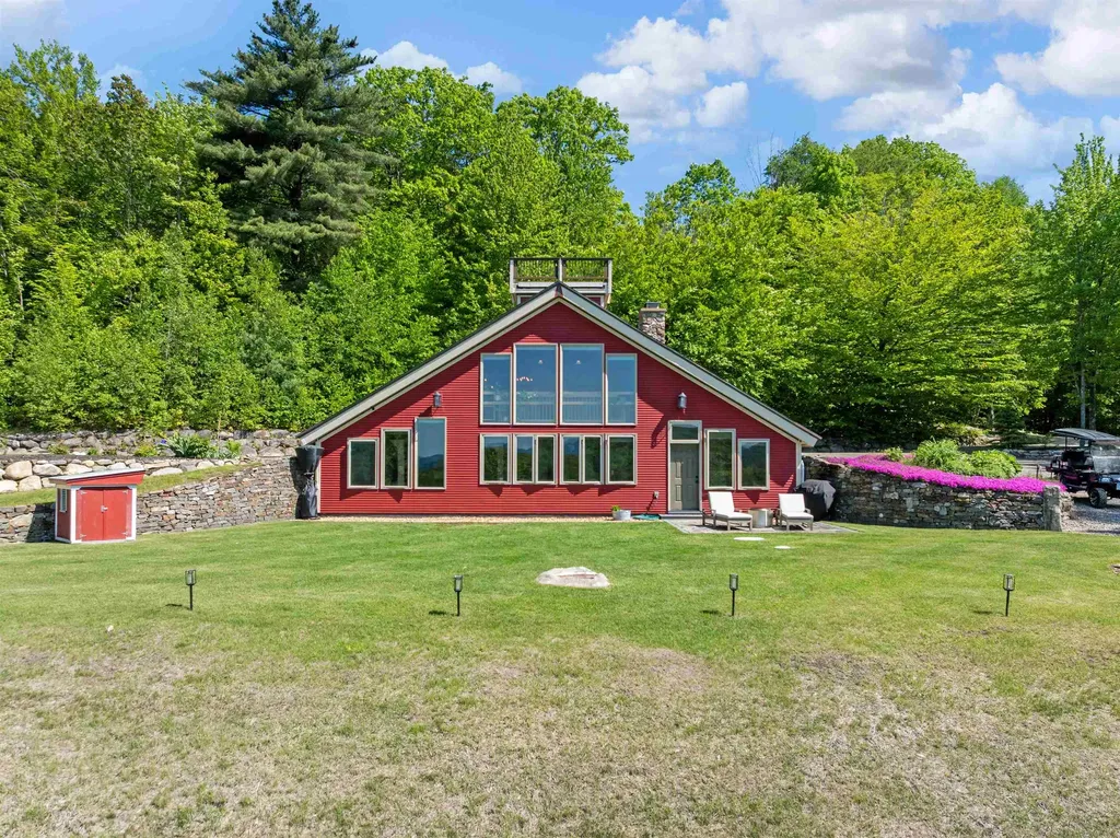 151 Brock Hill Road Bridgewater NH 03222