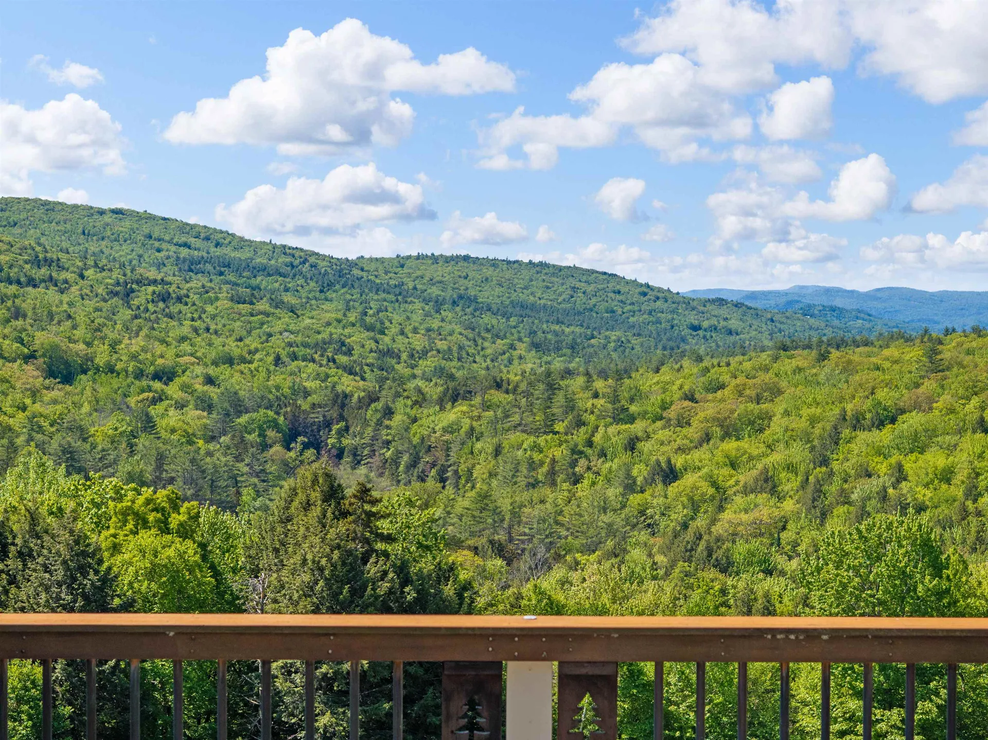 151 Brock Hill Road Bridgewater NH 03222