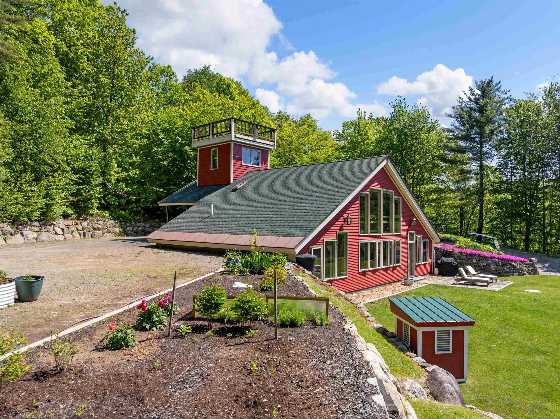 151 Brock Hill Road Bridgewater NH 03222