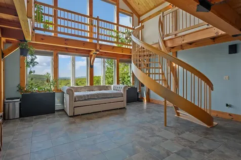 151 Brock Hill Road Bridgewater NH 03222