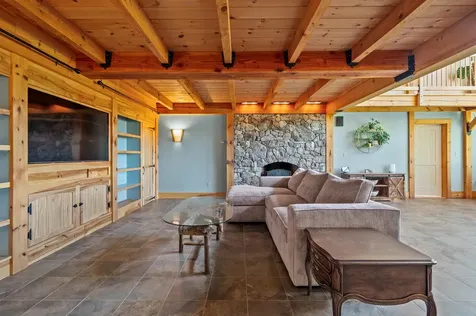 151 Brock Hill Road Bridgewater NH 03222