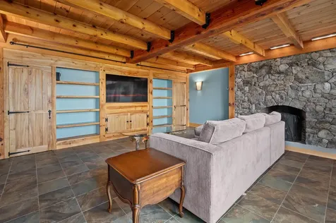 151 Brock Hill Road Bridgewater NH 03222