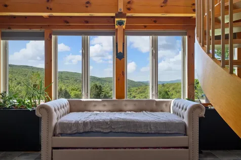 151 Brock Hill Road Bridgewater NH 03222