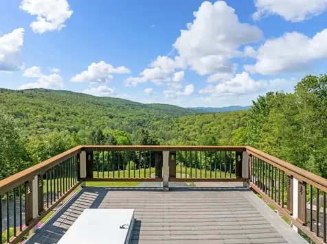 151 Brock Hill Road Bridgewater NH 03222