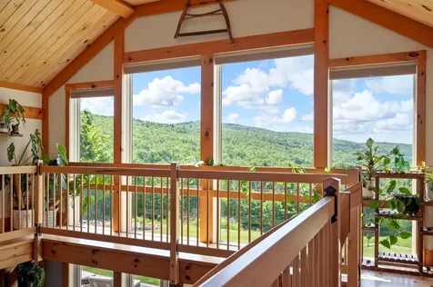 151 Brock Hill Road Bridgewater NH 03222