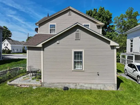 38 North Street Bristol VT 05443
