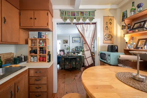 38 North Street Bristol VT 05443