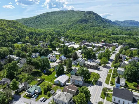 38 North Street Bristol VT 05443