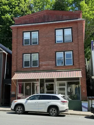 148 Eastern Avenue St. Johnsbury VT 05819