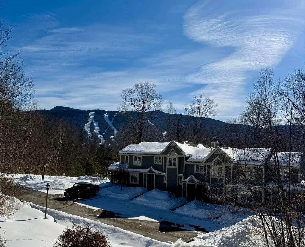 37 Pinehill Lane Lincoln NH 03251