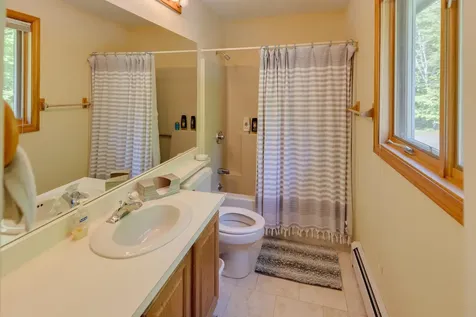 37 Pinehill Lane Lincoln NH 03251