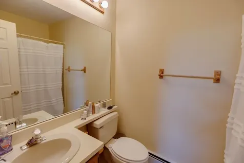 37 Pinehill Lane Lincoln NH 03251