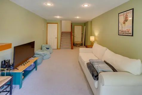 37 Pinehill Lane Lincoln NH 03251