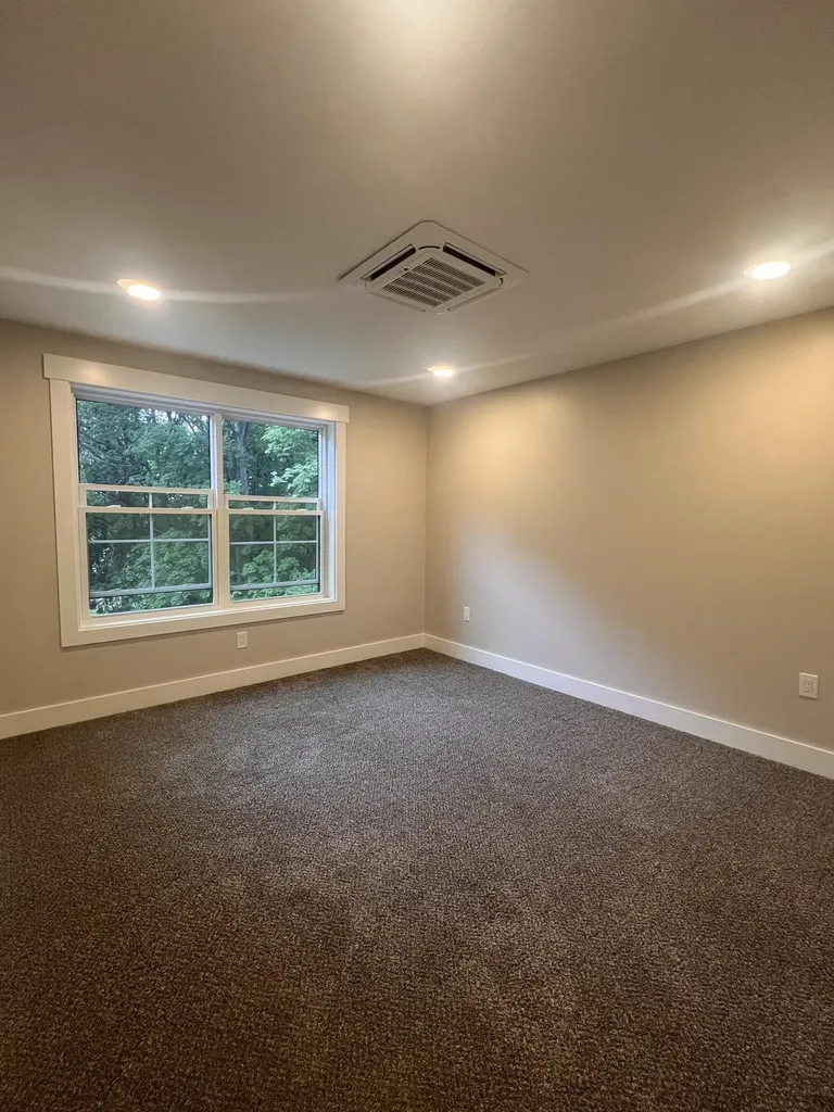 3 Crocket Street Rochester NH 03867