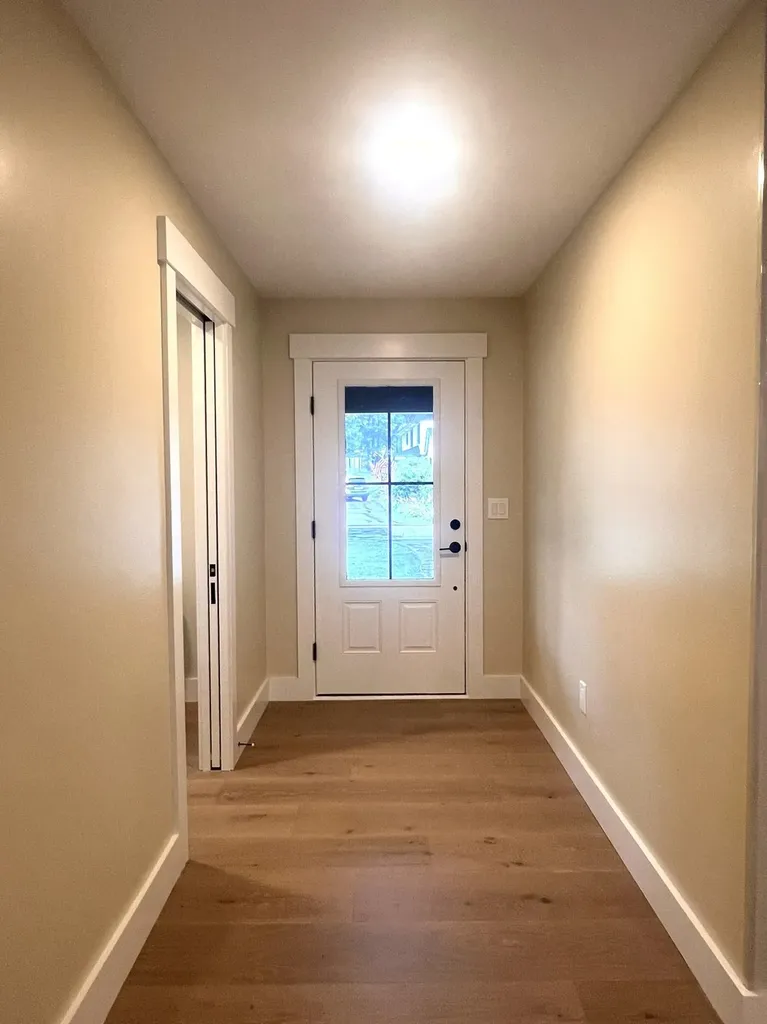 3 Crocket Street Rochester NH 03867