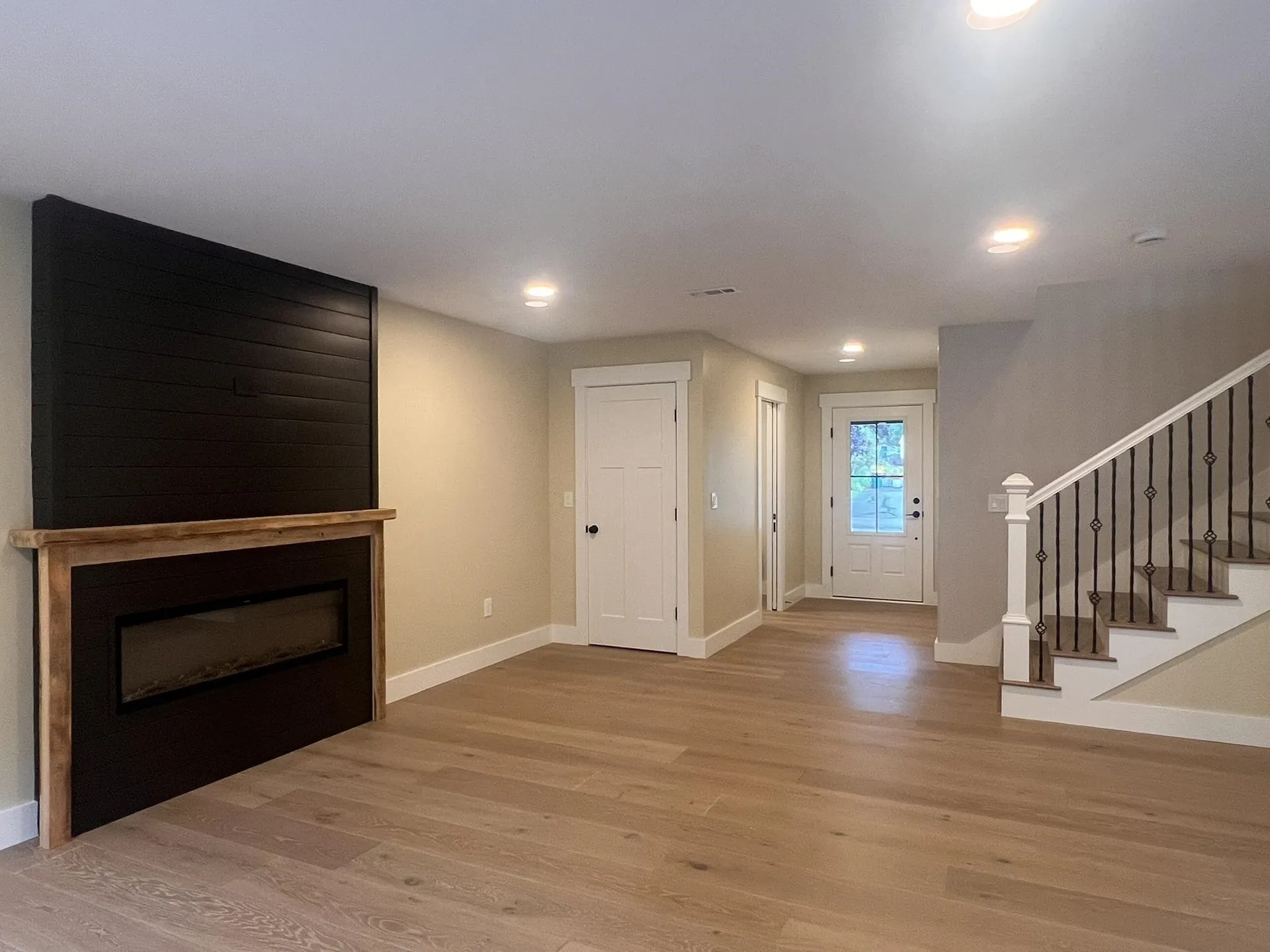 3 Crocket Street Rochester NH 03867