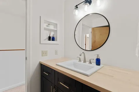 36 Overlook Drive South Burlington VT 05403