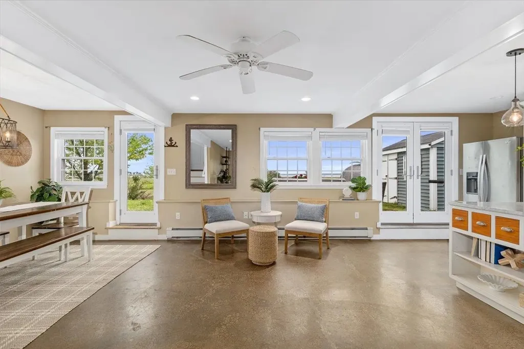 145 Island Path Hampton NH 03842