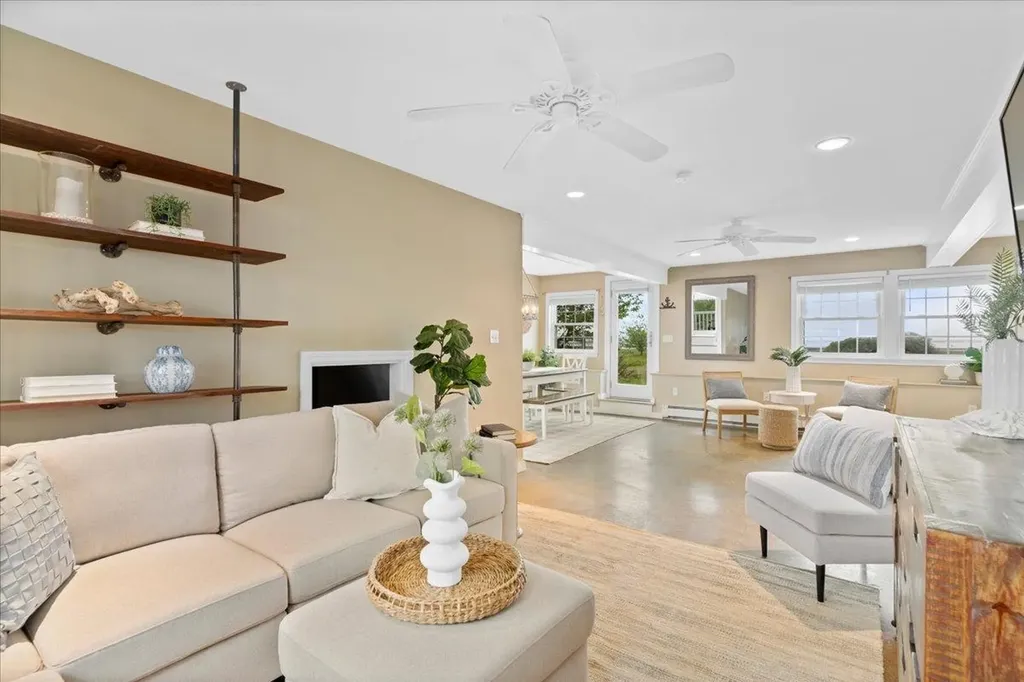 145 Island Path Hampton NH 03842