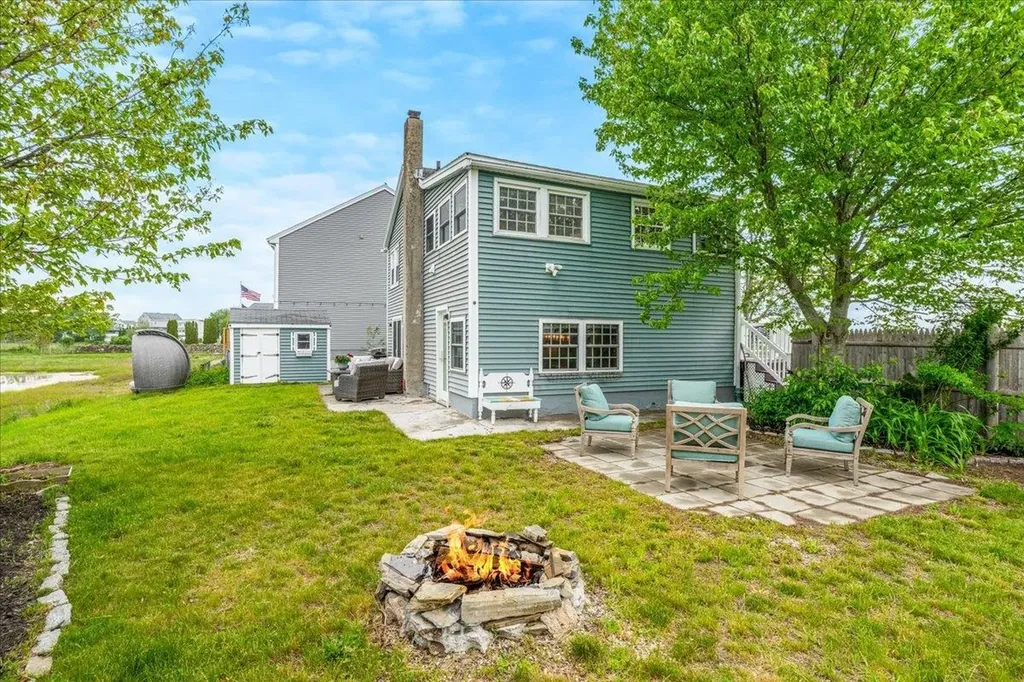 145 Island Path Hampton NH 03842