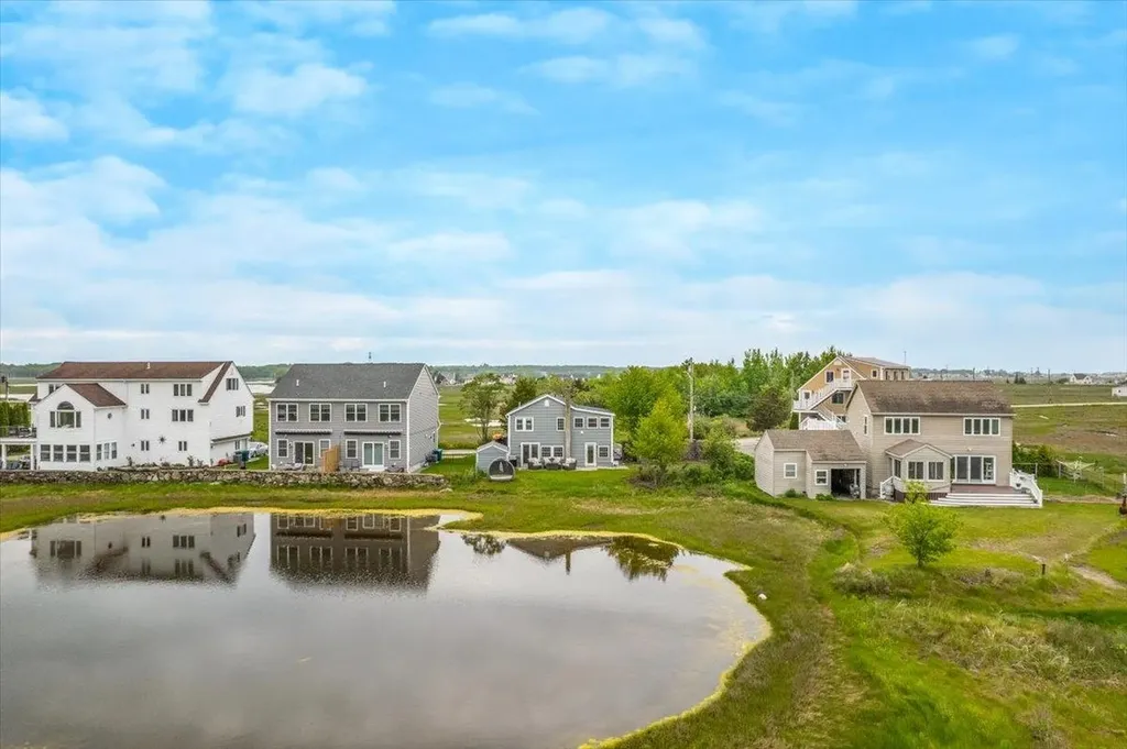 145 Island Path Hampton NH 03842