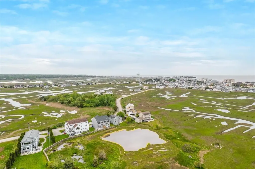 145 Island Path Hampton NH 03842