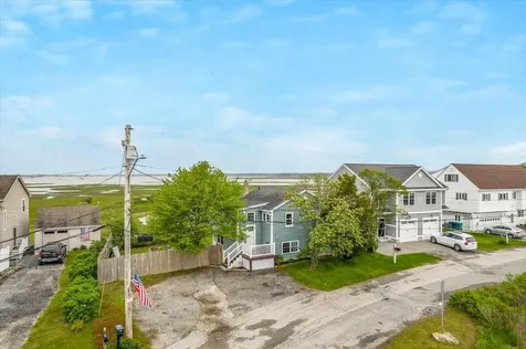 145 Island Path Hampton NH 03842