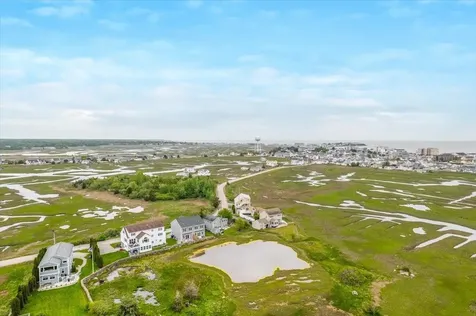 145 Island Path Hampton NH 03842