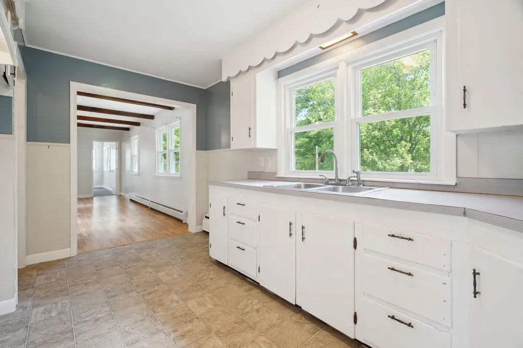 513-515 Mast Road Goffstown NH 03045