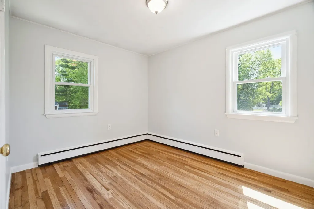 513-515 Mast Road Goffstown NH 03045