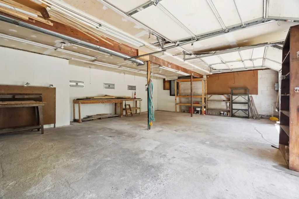 513-515 Mast Road Goffstown NH 03045